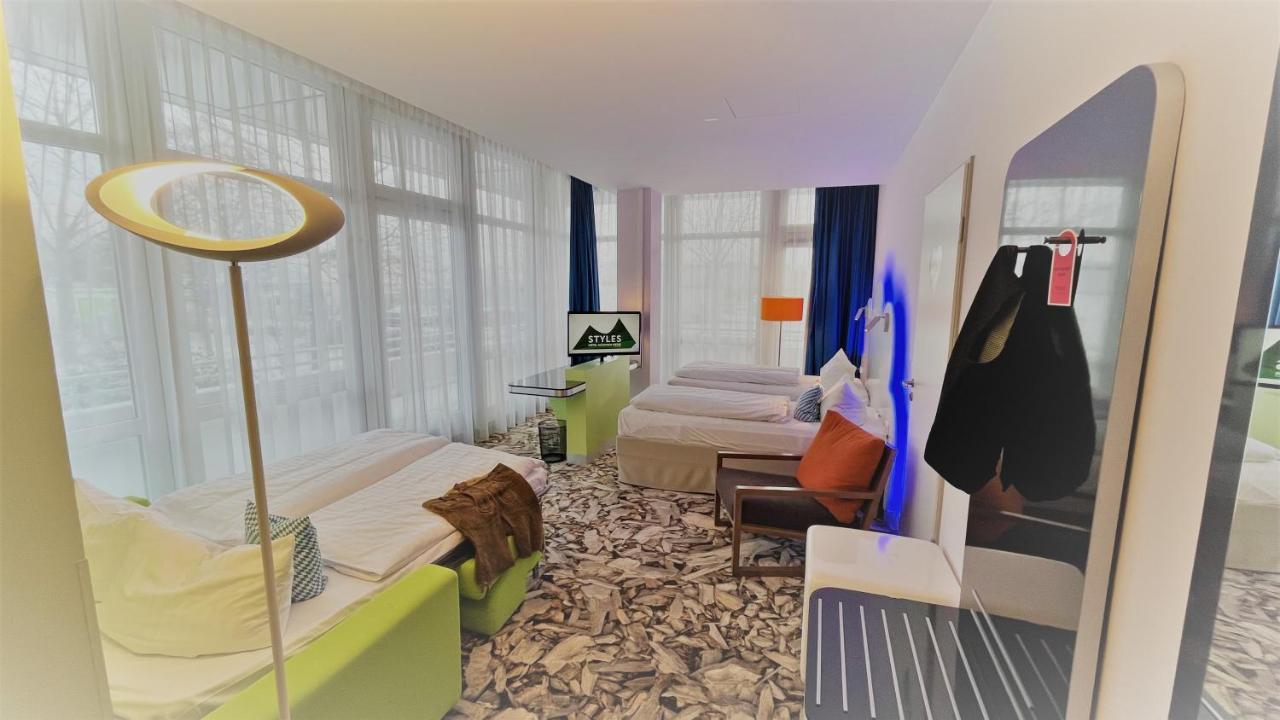 Styles Hotel Muenchen Messe Bagian luar foto