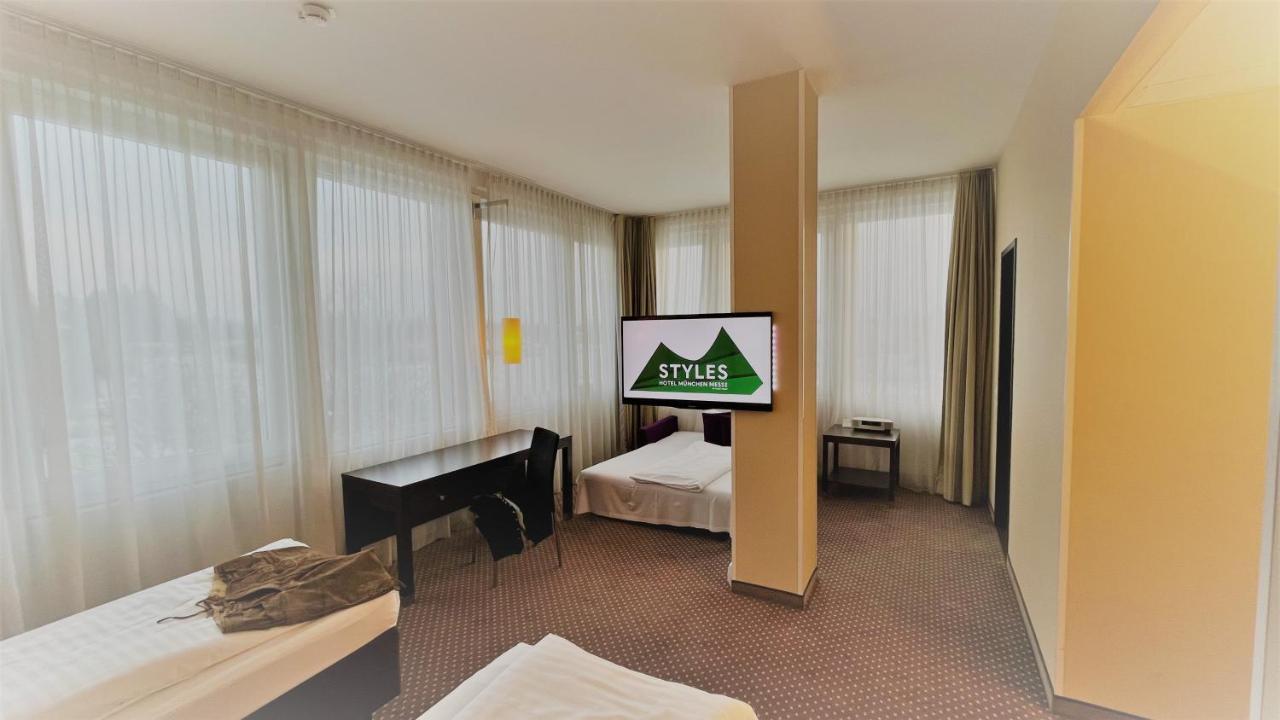Styles Hotel Muenchen Messe Bagian luar foto