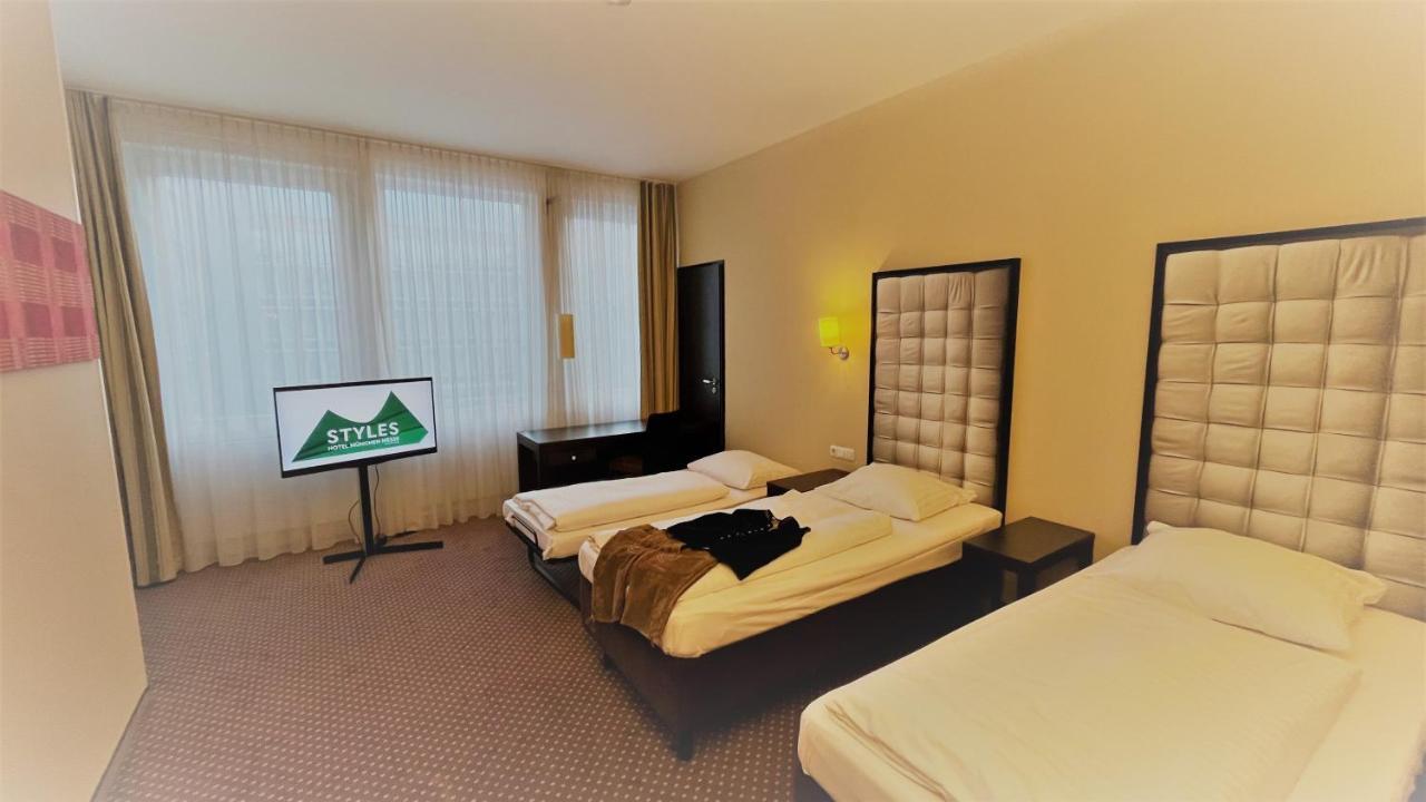 Styles Hotel Muenchen Messe Bagian luar foto
