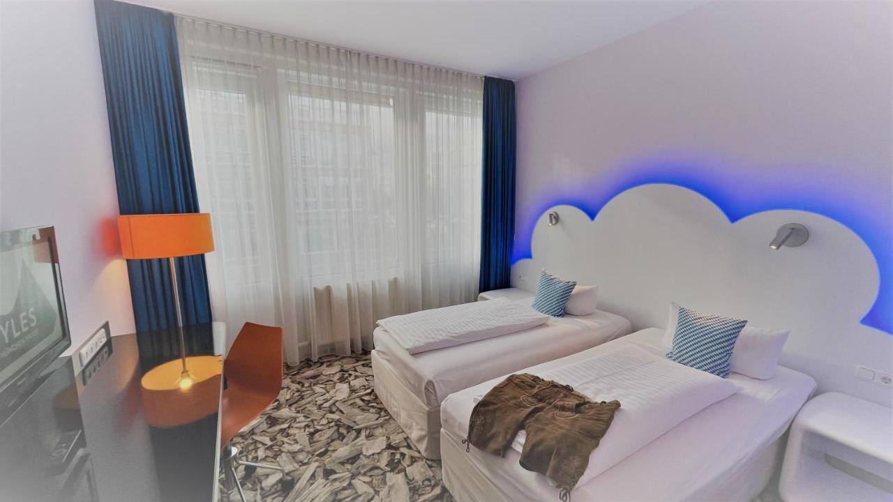 Styles Hotel Muenchen Messe Bagian luar foto